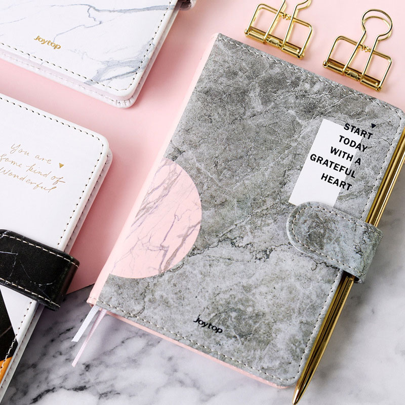 ເປັນຫຍັງປື້ມບັນທຶກເອກະສານຫີນທີ່ຖືເອົາໃນຂອບໃຈໃນປີ 2024?